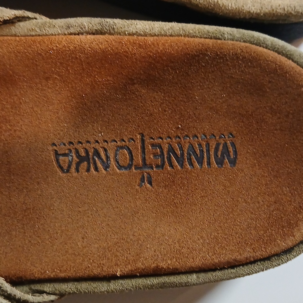 Minnetonka Women's Size 8 Tan Brown Gladiator Sandal Flat Slip On Shoe Leather - Picture 4 of 6
